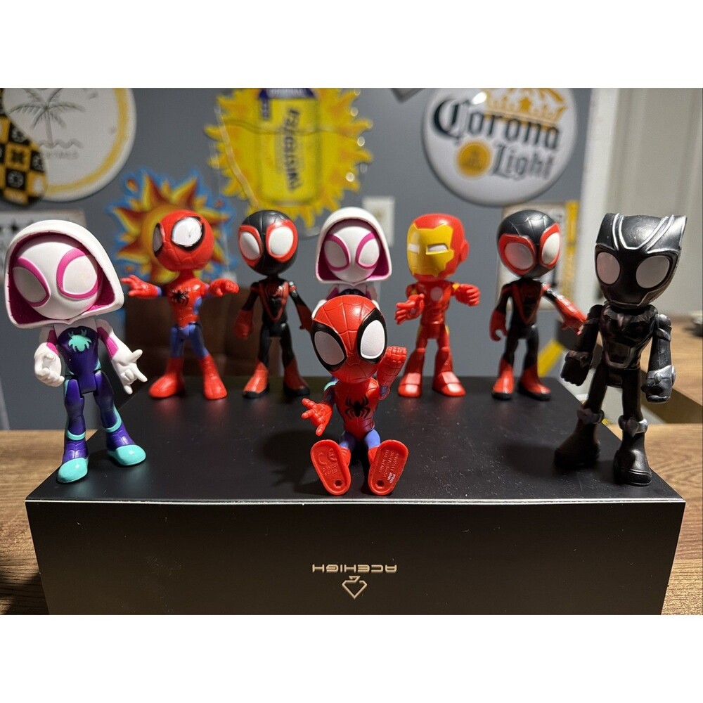8 Marvel Spidey and His Amazing Friends 4" Figurines Lot